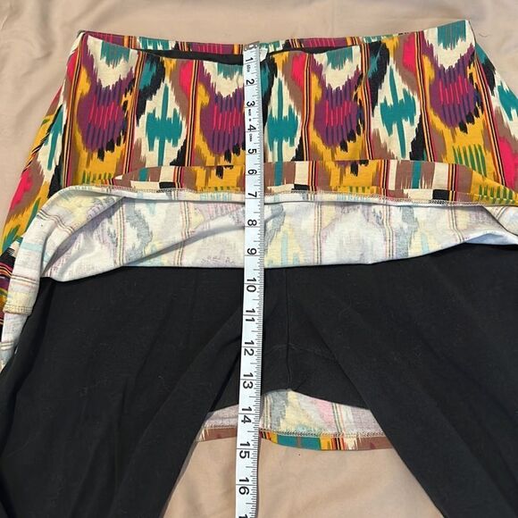 Legacy knit skirted pants cute tribal print on skirt pants are black GUC - Picture 4 of 10